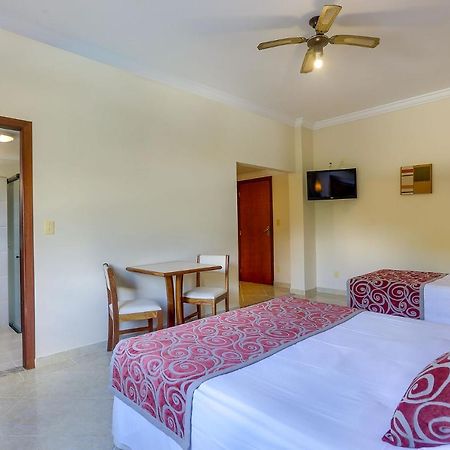 Hotel Fredy Águas de Lindóia Zewnętrze zdjęcie