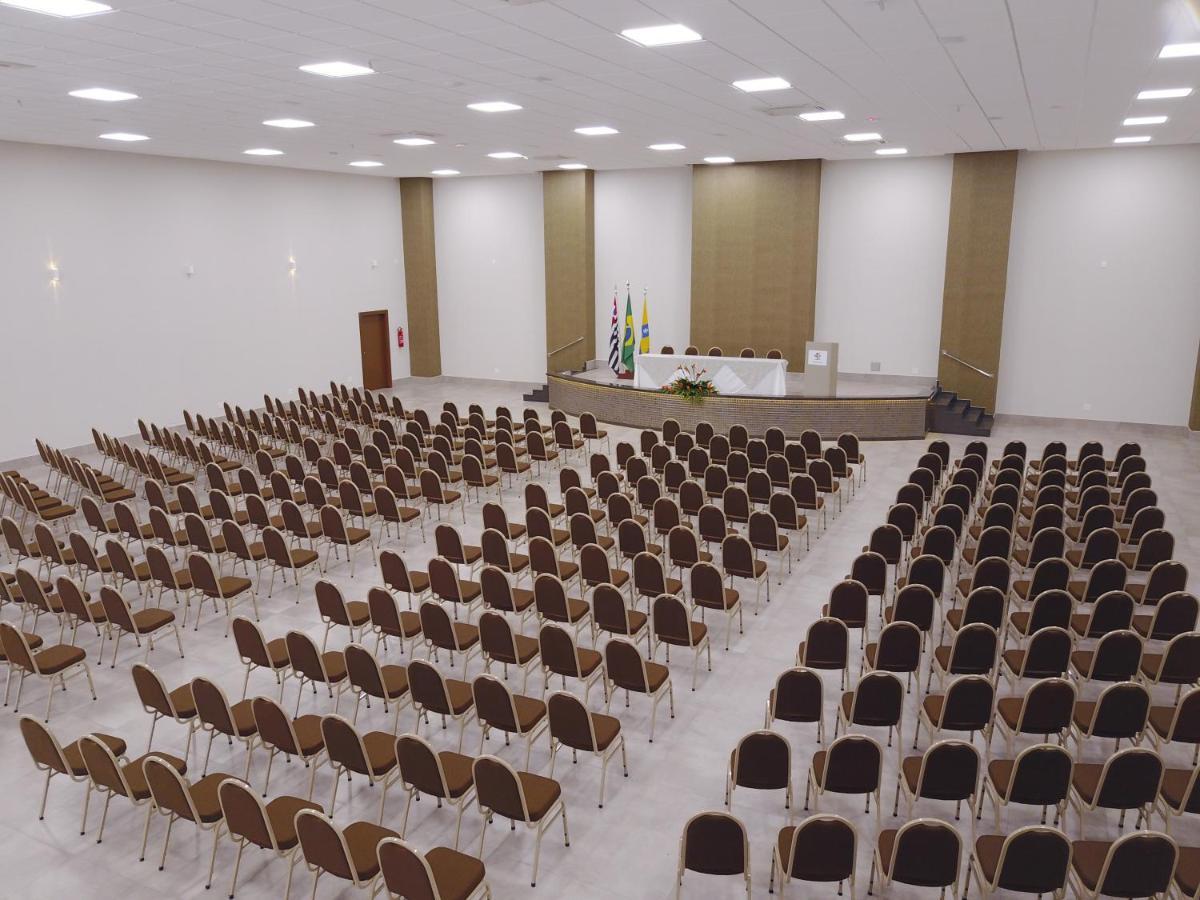 Hotel Fredy Águas de Lindóia Zewnętrze zdjęcie
